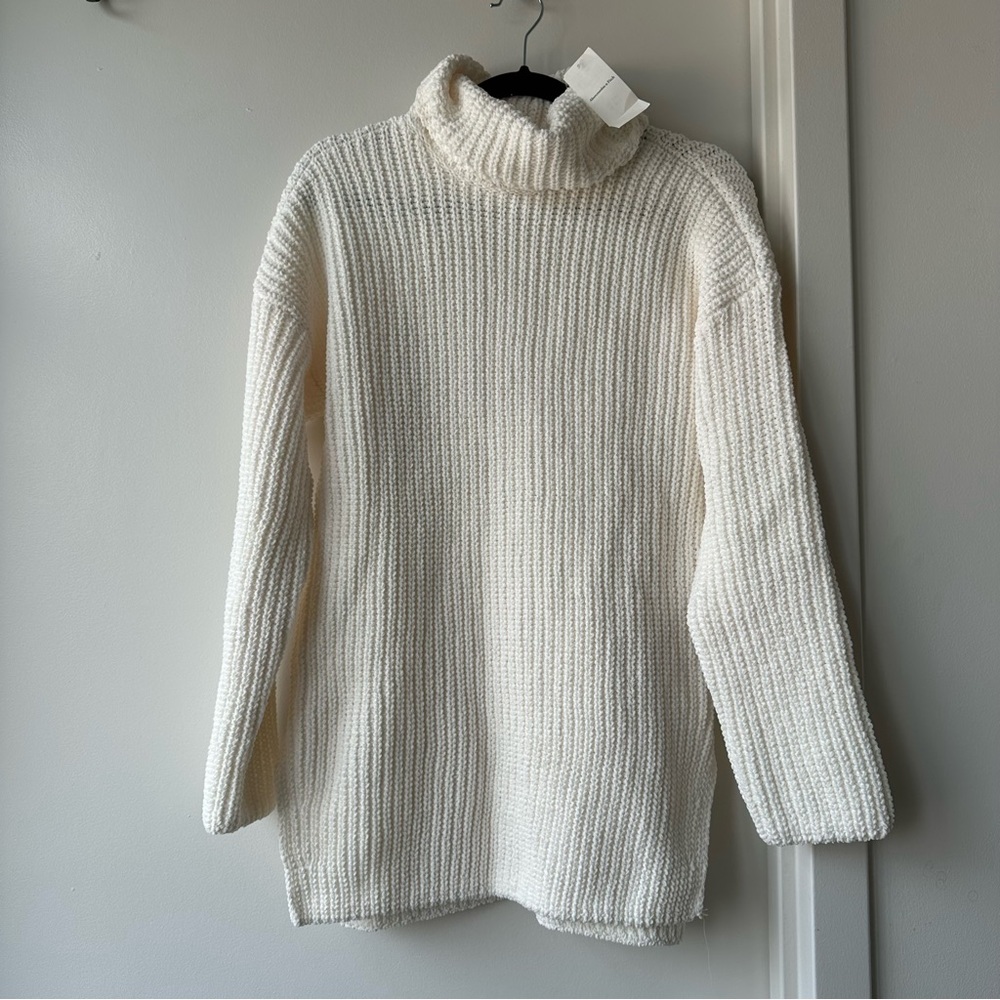 NWT Abercrombie & Fitch Sweater